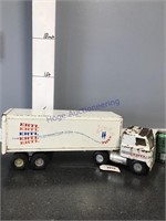 ERTL cabover semi truck & trailer