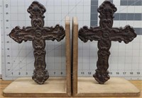 Cross bookends