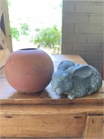 TERRACOTTA ROUND POT AND RABBIT SPRINKLER