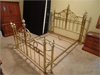 Brass Queen Size Bed Frame w/ Head / Foot boards