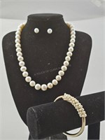 Pearl Adorned Jewellery Lot