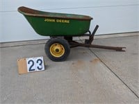 John Deere 30 Tow Behind Lawn Cart