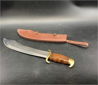 Short falcon sword with wood and brass handle, 18"