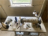 Yamata sewing machine and table (#180814021)