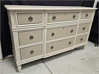 9-Drawer Dresser With Soft Close Drawers By