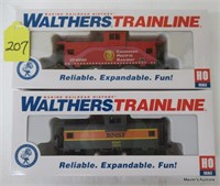 2 Walthers Cabooses, OB