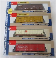 4 Walthers Thrall Door Box Cars, OB