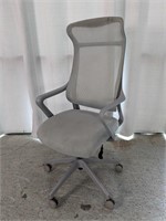 Realspace Lenzer Mesh High Back Office Chair