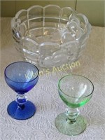 3 footed crystal candy dish mcm shot glasses!