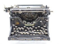 Vintage UNDERWOOD No. 5 Standard Typewriter