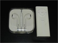 Apple Tv Remote & Earbuds