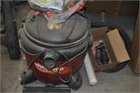 18.6 HP shop vac with accessories