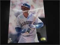 KEN GRIFFEY JR SIGNED 8X10 PHOTO WITH COA