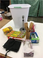 Assorted "Handy in the Kitchen" Items Lot