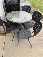 Metal Patio Table & Chairs w/Glass Top