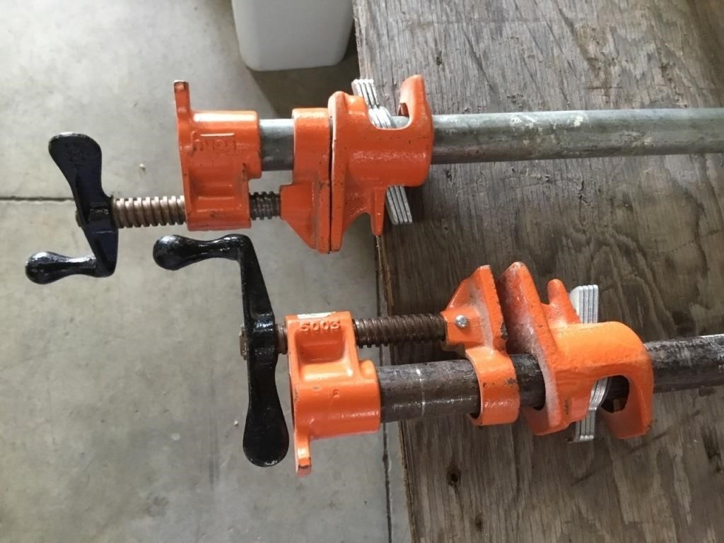 Pipe clamps