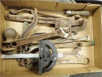 Vintage Wrenches, Ball Hitch, Saw Guide