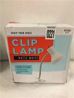 CLIP LAMP MATTE WHITE