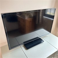 32" Vizio Flatscreen TV