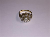 14KT GOLD RING w AUTHENTIC CLUSTER OF PEARLS WOMEN