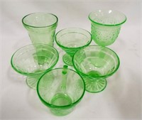 (6) Uranium Glow Green Glass Dessert Cups (3)