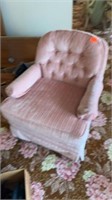 PINK ACCENT CHAIR
