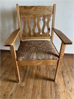 Vintage Mission Tiger Oak Arm Chair.