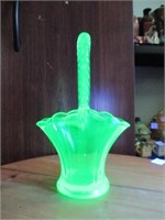 Uranium glass basket