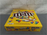 48 ct of Peanut M&M's