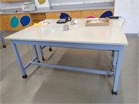 Lab Table 72" X 27" X 35"