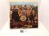 BEATLES SGT PEPPERS LONELY HEARTS BAND RECORD
