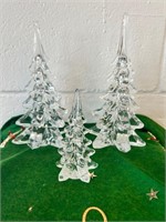 Lot of 3 beautiful glass Christmas trees
