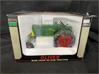 Spec Cast Oliver Row Crop 88 gas tractor, 1/16