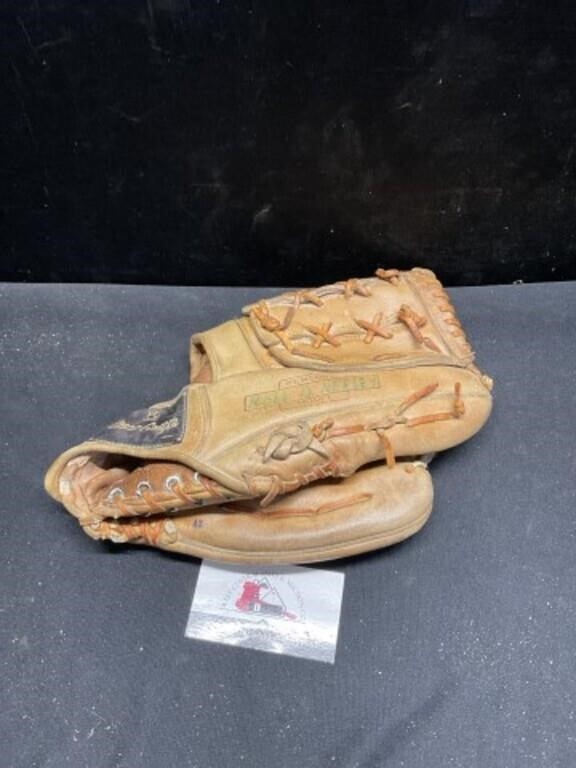 Mac Gregor Robert Clement Glove