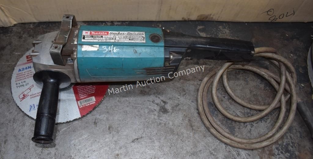 (C) Makita 9000BL Sander Grinder