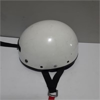 White Dot motorcycle helmet