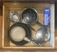 Pots and Pans Kitchen Drawer Contents