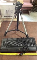 Keyboard & Velbon Tripod