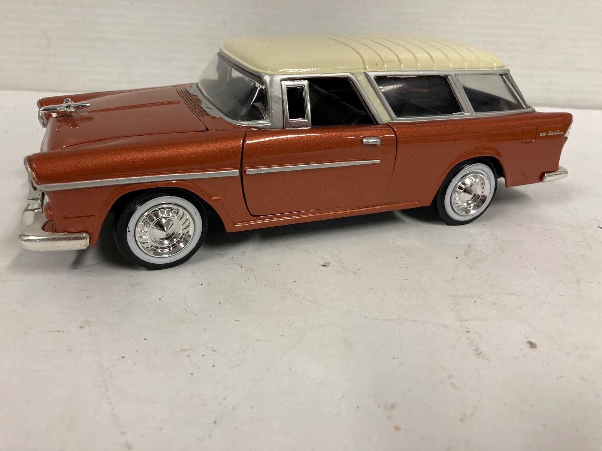 Chevy Nomad wagon. 1955. 1:24 scale
