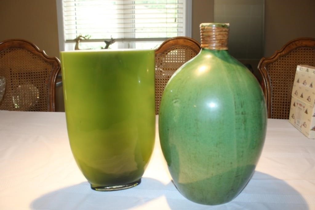 2 Green Decorative Items