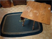 Dropleaf Table and Rug