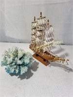 Nautical Lot - Coral and Ship Model