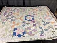 Early 1900s Diamond Back Quilt