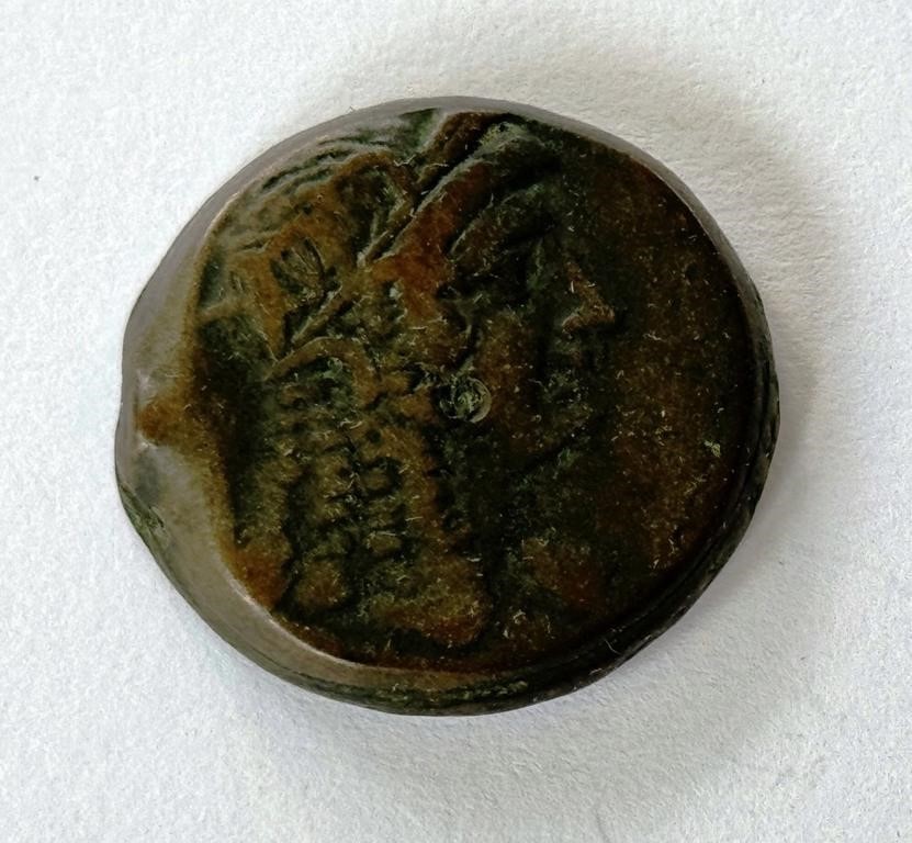 HEAD OF CLEOPATRA I HEAVY EMBOSSED COIN