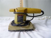 Black & Decker Finishing Sander - Works