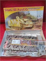 WWII German Stug III Ausf.G Tank 1:72 Model Kit