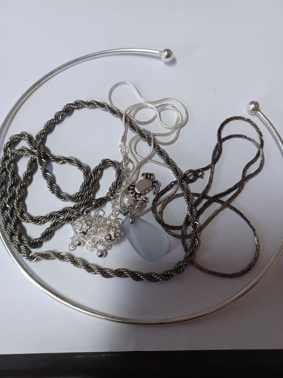 Silvertone Jewelry Lot to Include Necklaces,