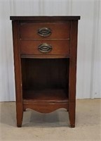 1 drawer Mahogany nightstand.