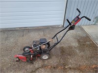 YARD MACHINE 3.5 HP Gas Lawn Edger, Working