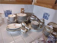 75 piece Theodore Haviland Limoges dish set.